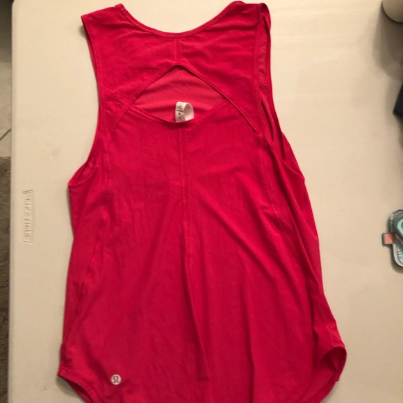 NWOT lululemon size 4 sculpt tank - Picture 2 of 2